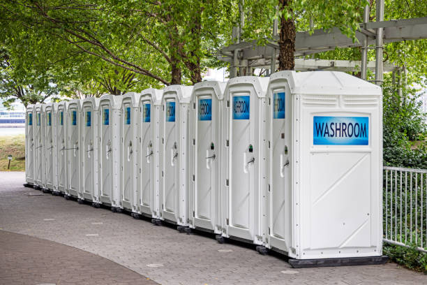 Best Construction site porta potty rental  in Slayton, MN